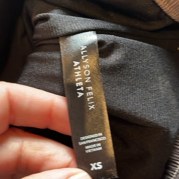 New-Athleta-XS-mauve metallic-Allison Felix. Legend, Luxe track pants. - Picture 7 of 16